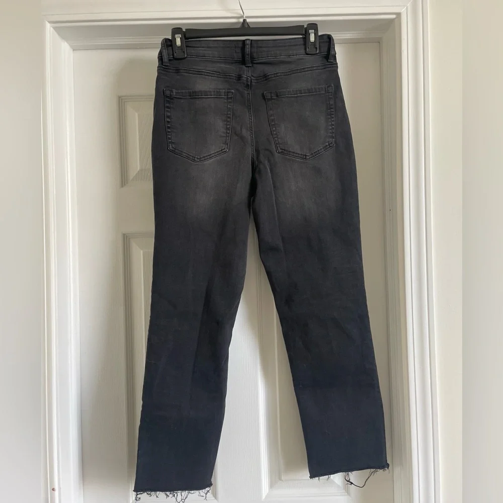 Women's Black Jeans - Picture 2 of 3